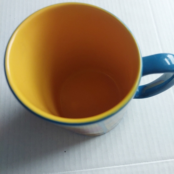 Incredibles Disney Oversized Coffee Cup/ Mug  Leaning Cup - Picture 2 of 4